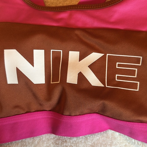 NIKE dri-fit sports bra - Picture 4 of 5
